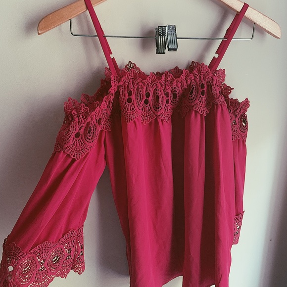 by & by Tops - By&By Cold Shoulder Blouse, Sz M